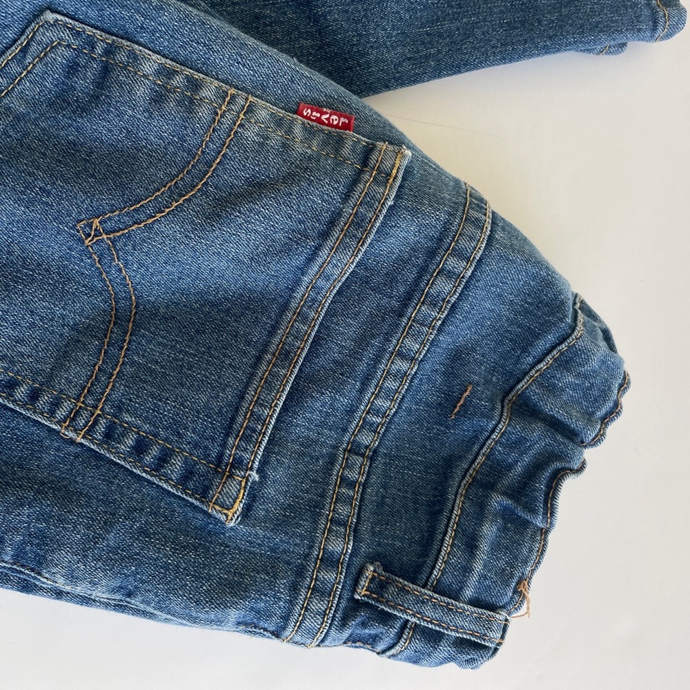 Levi’s 502 Jeans - Picture 2 of 6